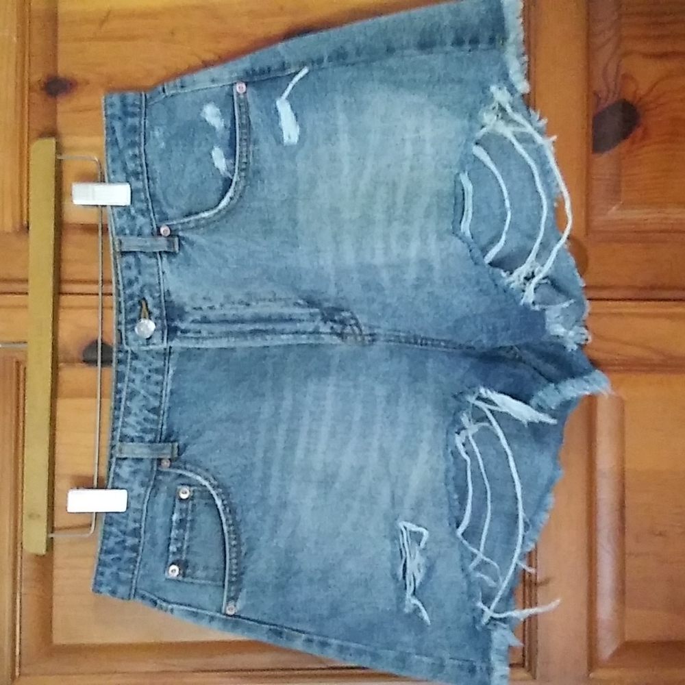Wild Fable Blue Denim Ripped High Rise Shorts Size 14